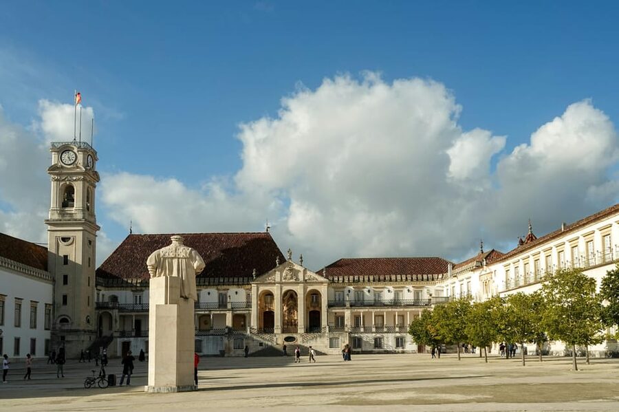 From Porto: Fátima and Coimbra Tour - University of Coimbra exterior: seeing the landmark without overloading the day
