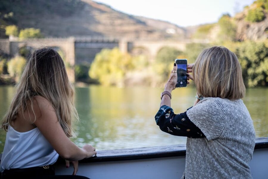 From Porto: Full-Day Douro Valley & Wine Tour with Lunch - Who This Tour Fits Best (And Who Might Skip It)