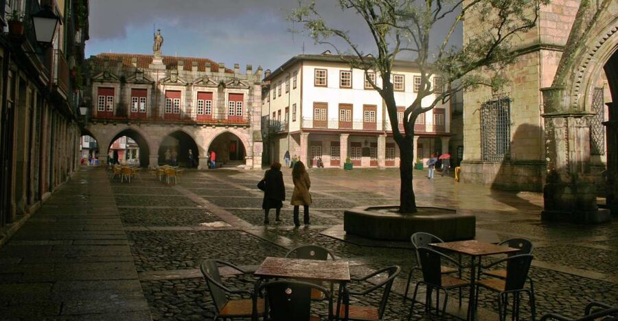 From Porto: Full-Day Trip of Minho Region - Bom Jesus do Monte: Devotion and Architecture, Guided
