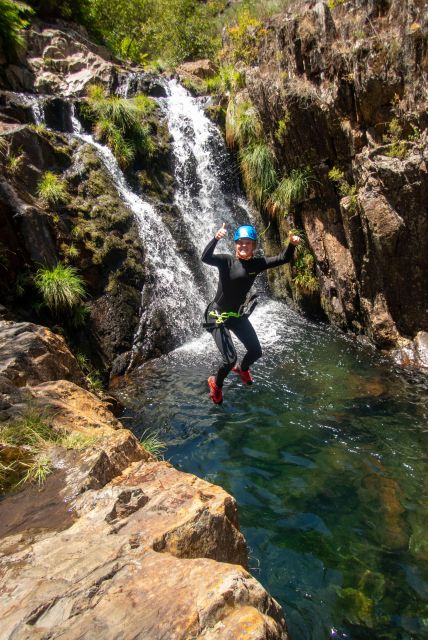 From Porto: Guided Canyoning Tour in Arouca Geopark - The pre-canyon pause: break time, then a guided tour you can trust