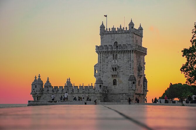 From Porto: Private transfer to Lisbon with up to 3 Stops - Turning Porto to Lisbon into a real sightseeing day