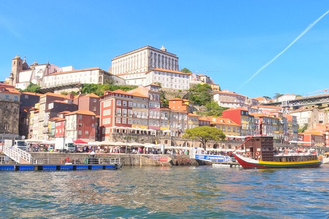From Porto: Private transfer to Lisbon with up to 3 Stops - Meeting your guide: pickup at your address and a comfortable ride