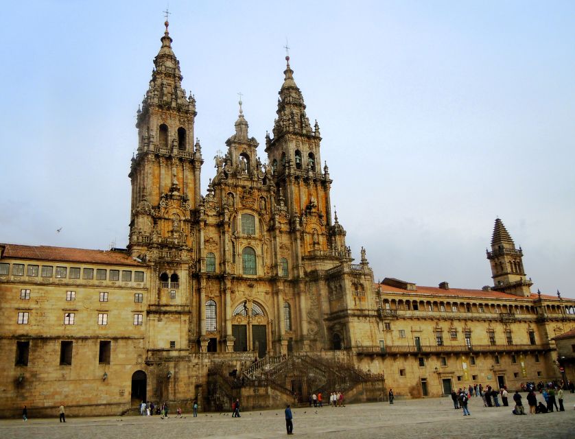 From Porto: Santiago de Compostela Full Day Tour - Porto to Santiago de Compostela: a long ride with a clear purpose