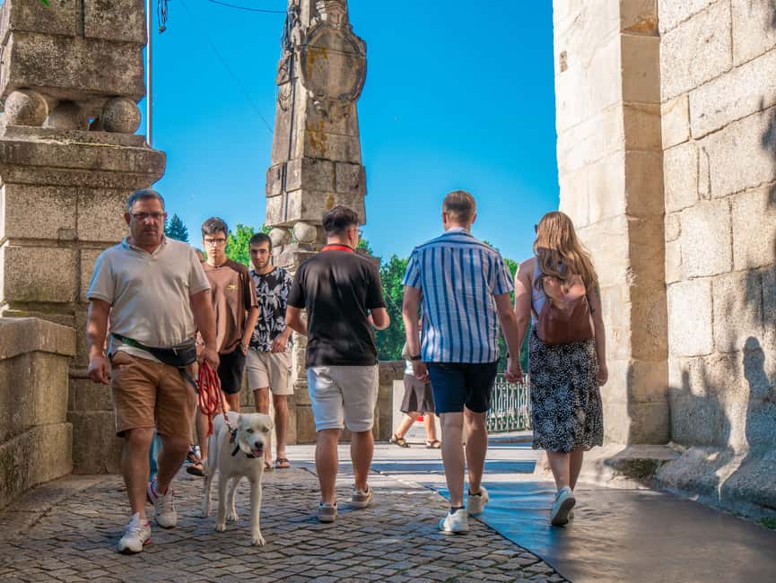From Porto: Small Group Douro Valley Tour with Wine & Cruise - Pinhão river cruise: Port tonic, snacks, and time to breathe