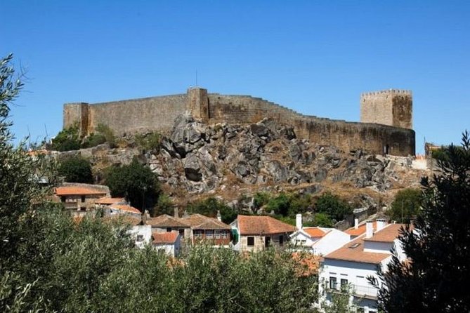 Full-Day Portuguese Historical Villages Tour - Linhares da Beira: Lusitanian Roots and the Name Behind the Flax