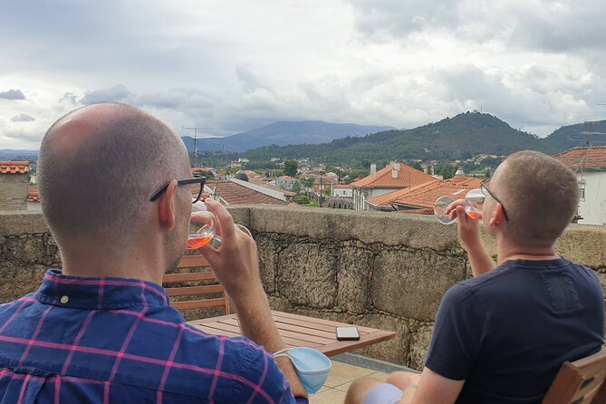 Green Wine Ponte Lima Region-Small Group tour-Lunch,Wine Tastings - Ponte de Lima: 3 hours to actually wander