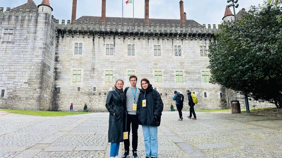 Guimarães Experience: Entry Tickets and Tasting Included - Ducal Palace of the Braganzas: the guided layer that makes it more than rooms
