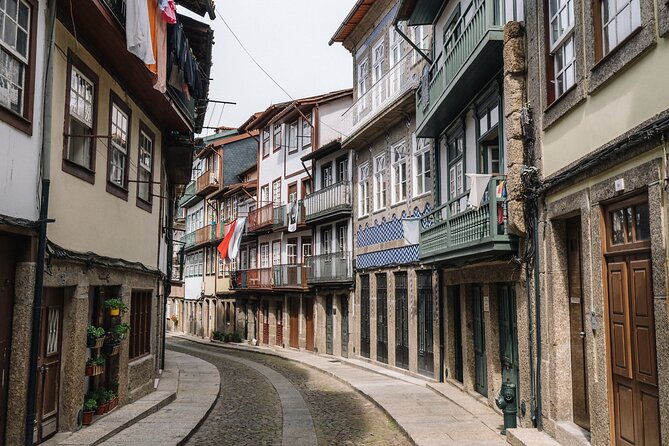 Guimarães Old Town Private Walking Tour - Largo do Toural: The Square Where City Life Organized Itself