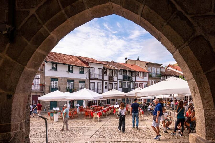 Guimarães: Private Flexible Walking Tour in Historic Center - Value check: why $9 is more than just a cheap map
