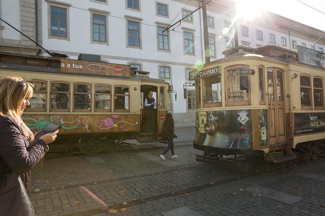 Half Day City Tour with Six Bridges Cruise and Wine Tasting - Clérigos Tower and City Center Views: Why They Matter