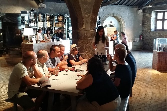 Half Day Porto & Beach Side Small-Group Tour- Different Tastings - Cathedral do Porto and Praca da Liberdade: classic city center stops