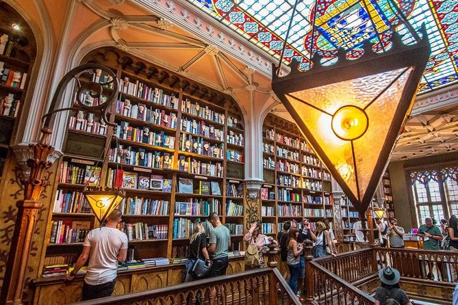 Harry Potter and Lello Bookshop Tour : Highlights and Hidden Gems - Wizarding Porto in a 3-Hour Private Walk