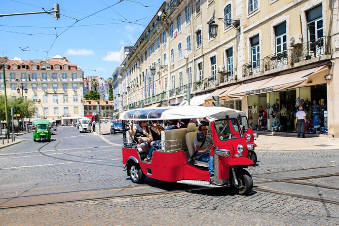 Historic Porto by Private Electric Tuk Tuk to Top Landmarks - Cobblestones, small restaurants, and Douro River viewpoints