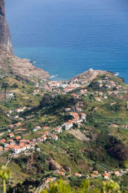 Madeira: Levada Referta – Castelejo Guided Walk - Pace and comfort: easy rating does not mean effortless