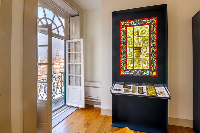 Museu do Vitral Entry Ticket with Wine Tasting - The Video That Changes How You Look