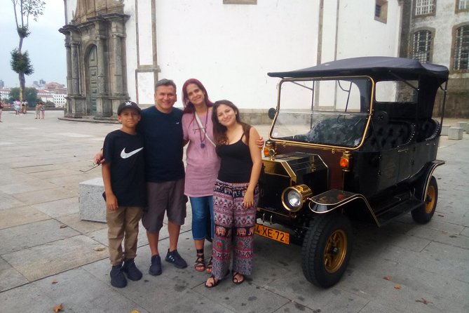 Old City Tour - Jardim da Vitória and Serra do Pilar: viewpoints you can use fast