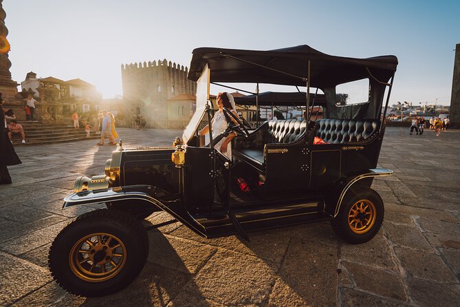 Old City Tour - Aliados finish: how the route helps you plan what comes next