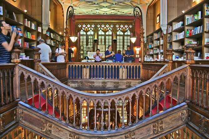 Oporto Private Tour - Livraria Lello: the staircase, the Harry Potter link, and why people care
