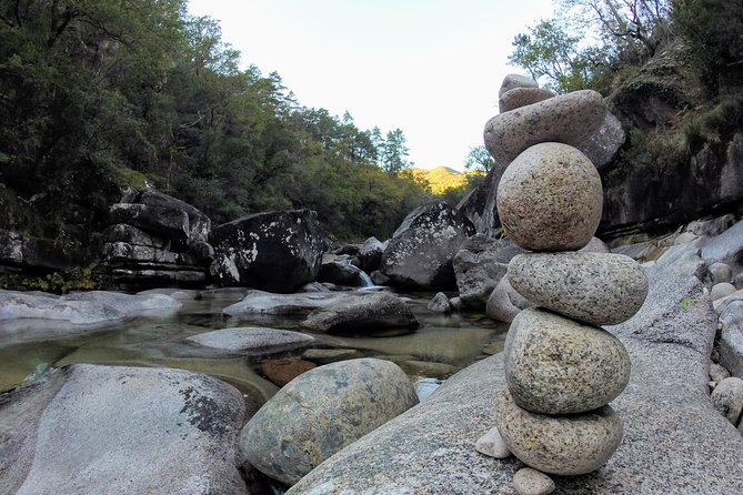 Peneda-Gerês Hiking & Sightseeing: Private Experience - Pace and weather: how to dress so the day stays fun