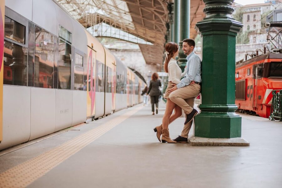 Photoshoot in Porto - Avenida dos Aliados: Majestic Architecture for Confident Opening Shots