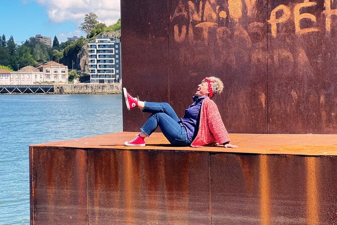 Photoshoot Session for Solo, Couples and Groups in Porto area - Price and logistics: what $78.10 buys you (and what it doesn’t)