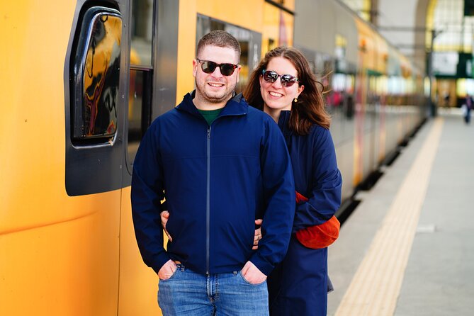 Photoshoot Unforgettable in Porto - Couple or Single - Stop 3: Luiz I Bridge end your session with a big Porto moment