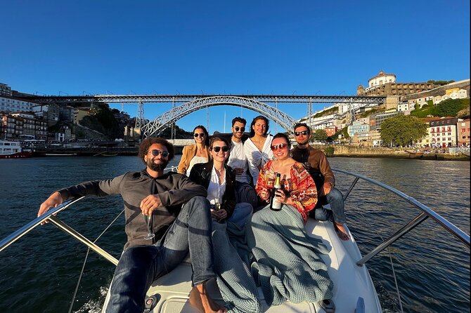 Port : 6 Bridges Private Yacht Cruise with Local Wine & Snacks - Back toward Marina do Freixo: a slower ending
