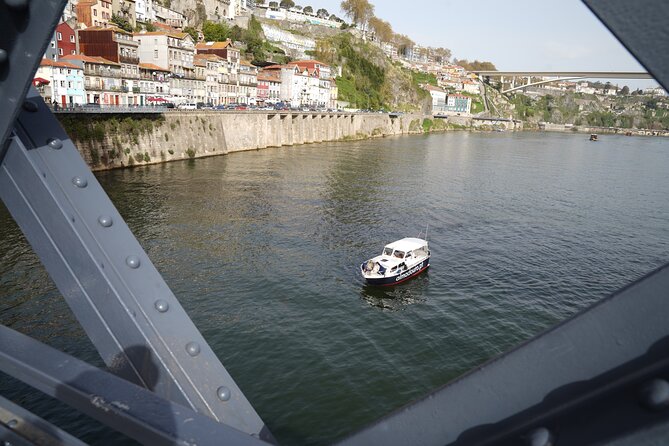Port : Private Cruise in the Douro — 6 Bridges & Sunsets - Sunset near Foz do Douro: what to expect when the light matters