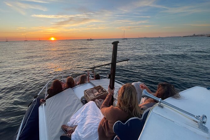 Port : private cruiser 6 Bridges and port wine tasting/Sunset - Practical Stuff That Actually Changes Your Day