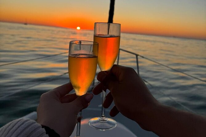 Port shared Thullium Sailboat, enjoy a magical sunset&open sail! - Key Things to Know Before You Go