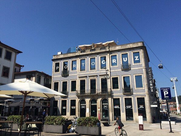 Port Wine Cocktails Workshop at Espaço Porto Cruz, Vila Nova de Gaia, Portugal - Key highlights worth showing up for
