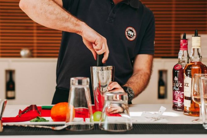 Port Wine Cocktails Workshop at Espaço Porto Cruz, Vila Nova de Gaia, Portugal - What you learn: Port history and winemaking, explained for real people