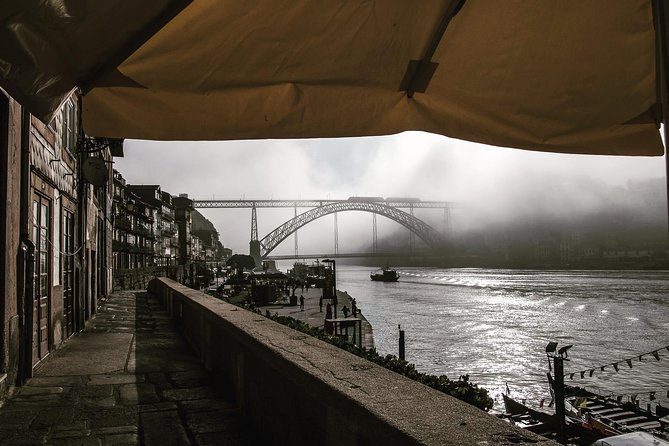 Porto 1/2 Day Walking Photo Tour & Portraits - Dom Luís I Bridge: portraits with a river backdrop (and fewer photo regrets)