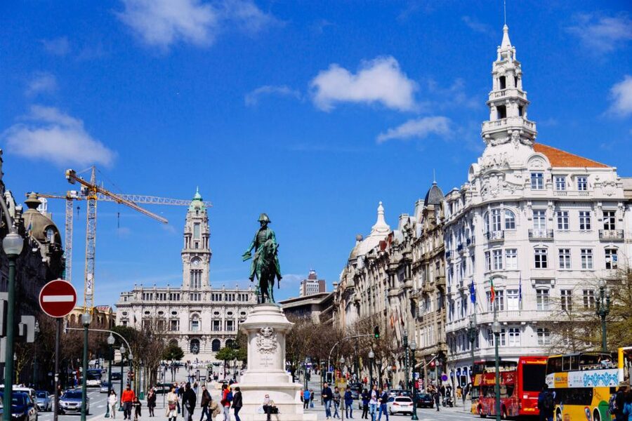Porto: 1.5-Hour Private Kick-Start Tour with a Local - São Bento Station: The Tiles You Actually Need to Notice