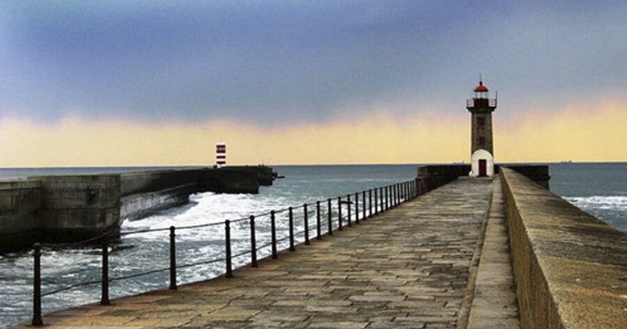 Porto: 3-Hour Bike Tour - The bikes, effort level, and how the guide keeps things safe