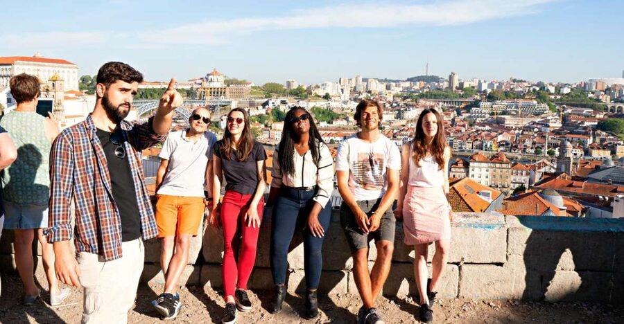 Porto: 3-Hour Guided City Highlights Walking Tour - Meeting Point Basics: Where the Walk Starts
