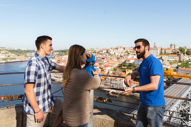 Porto: 3-Hour Old Town & Riverside Bike Tour - Guided Experience - Miragaia, Foz Velha, and heading toward the Atlantic mood