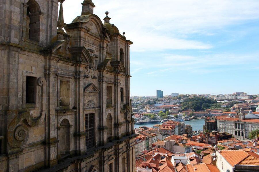 Porto: 3-Hour Walking City Tour & Lello Bookstore Visit - A 3-hour Porto walk that helps you understand the city