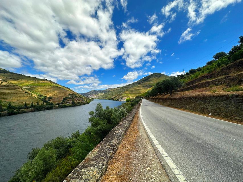 Porto: 3 Wine Regions & Farm Lunch with Views Small-Group - São Cristóvão to Sabrosa: where the best views meet the farm lunch