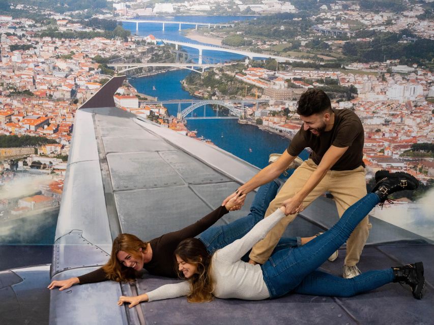 Porto: 3D Fun Art Museum Porto Entry Ticket - The Most Fun Rooms: Titanic, King Kong, Superman, and More