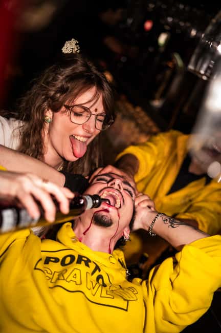 Porto: 4 Bar Pub Crawl, 7 Drinks, & Skip-the-Line Club Entry - Key highlights before you head out