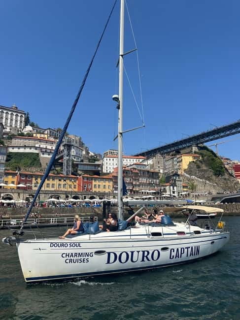 Porto 4H: Charming cruise, wine tasting, and vintage van tour - Value and price: $116 for a 270-minute, drink-included experience