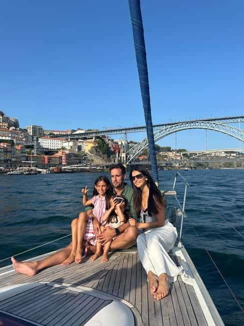 Porto 4H: Charming cruise, wine tasting, and vintage van tour - Capela do Senhor da Pedra in Valadares: a rock-built detour worth the pause