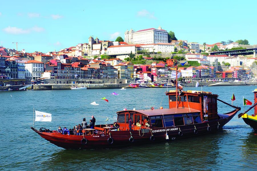 Porto: 50-Minutes Rabelo Boat Cruise on the Douro River - What You’ll See First: Dom Luís Bridge and the Ribeira Angle