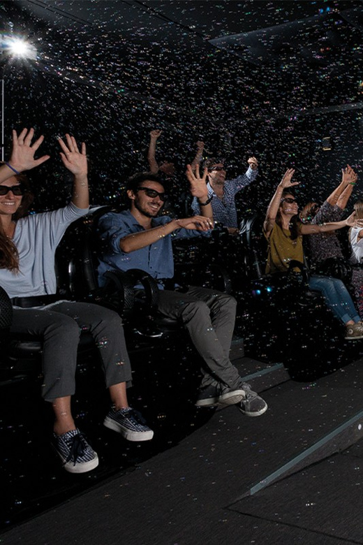 Porto: 5D Flight over de City for all family. - Inside the 5D Cinema Ride: What You Actually Experience