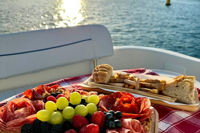 Porto: 6 Bridges Private Douro River Yacht w/ Food & Wine - The Middle-Bridge Stretch: Dom Henrique, Maria Pia, and Sao Joao