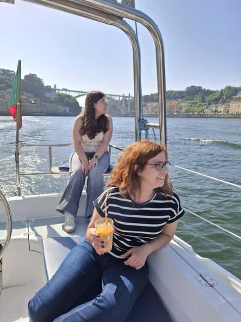 Porto, a cruise with open sails, drinks&snacks - Lordelo do Ouro to Foz do Douro: a calmer stretch with big-sky potential