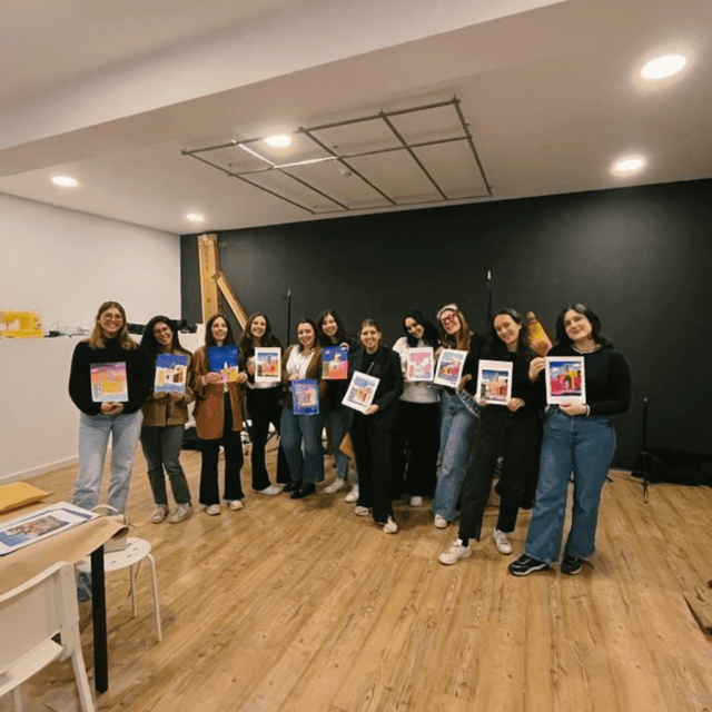 Porto: Acrylic Painting Workshop for Groups or Individual - Drinks, Snacks, And The Social Side Of Learning