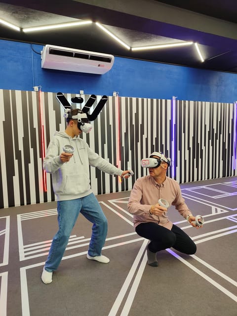 Porto: Another World Porto - VR Arena - Another World Porto: a free-roaming VR arena in Rua Dr. Joaquim Pires de Lima