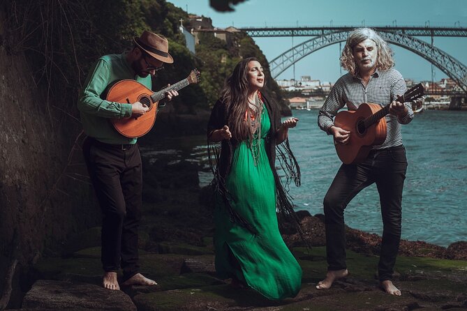 Porto: Authentic Fado Music by the River - Cais do Fado in Vila Nova de Gaia: why this riverside setting matters